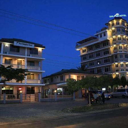Dolphin Hotel Tanga Luaran gambar