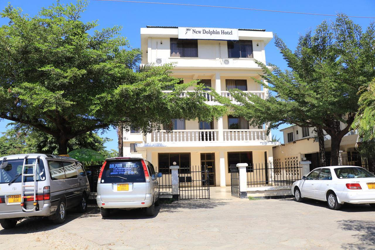 Dolphin Hotel Tanga Luaran gambar